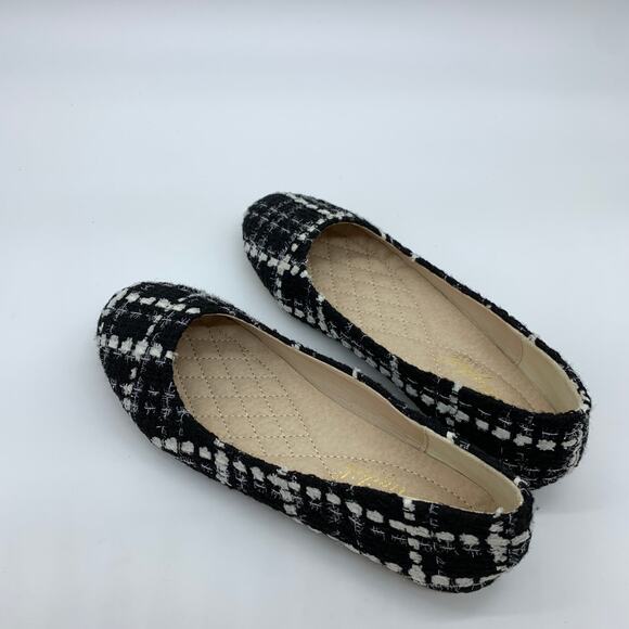 Black Tweed Flat Size 6.5 US Slip On Closed Toe - Picture 5 of 8